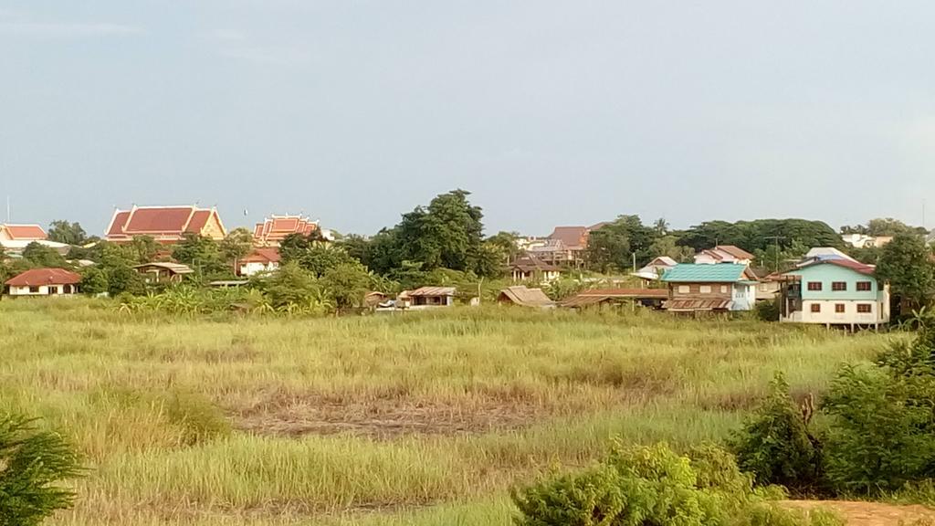 Ruengsrisiri Guesthouse Sukhothai Ngoại thất bức ảnh